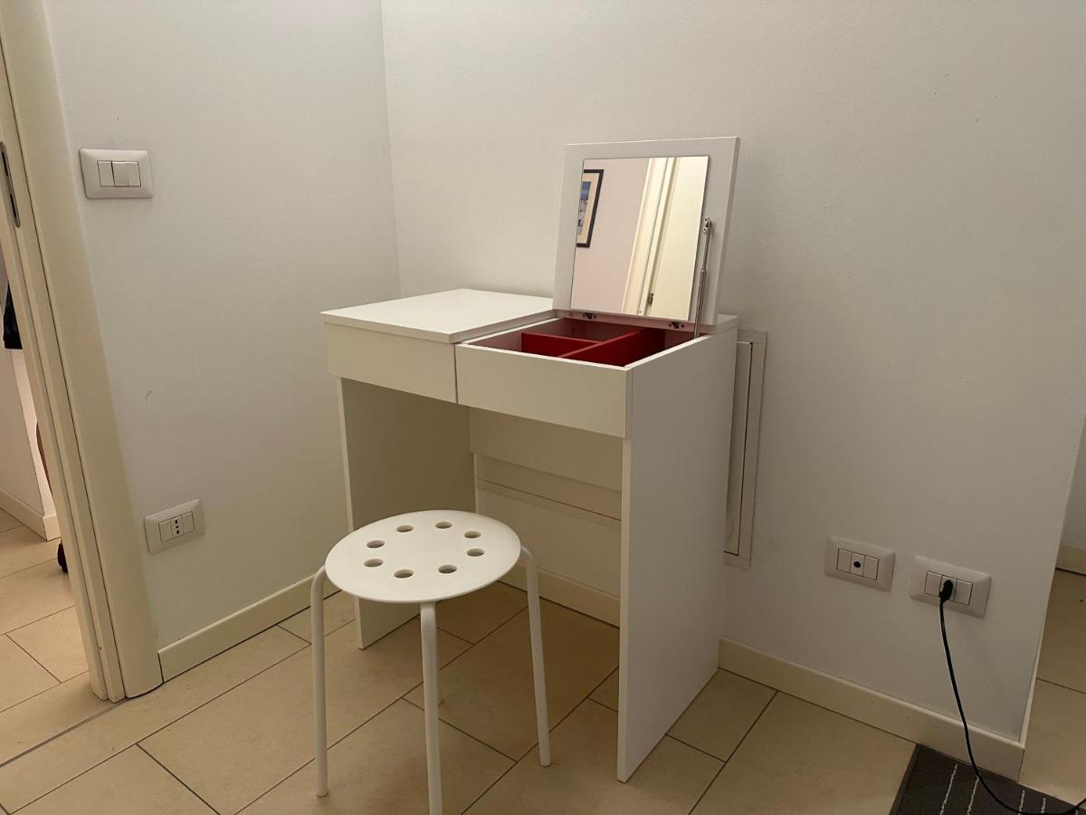 Feel - Accademia Carrara Apartment แบร์กาโม ภายนอก รูปภาพ