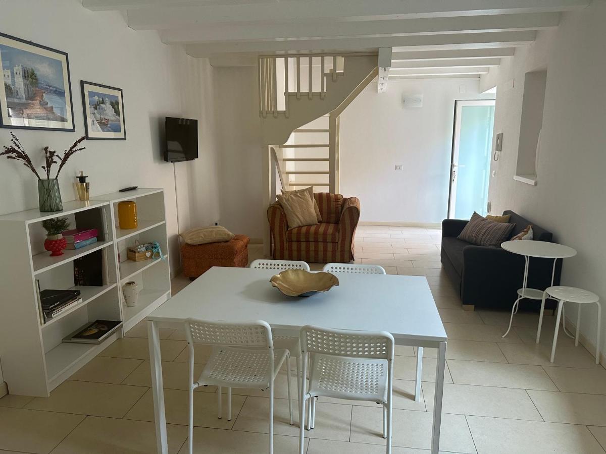 Feel - Accademia Carrara Apartment แบร์กาโม ภายนอก รูปภาพ